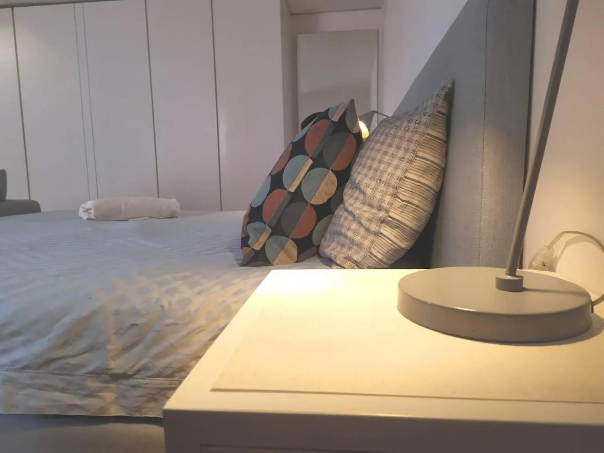 Lisbon Combro 77 Charming Studios By Get Your Stay Apartment