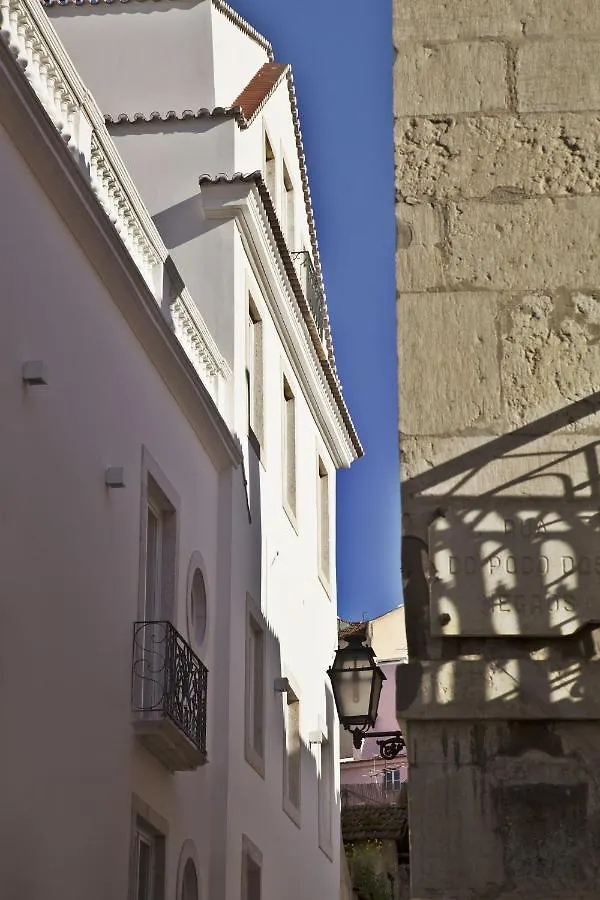 Apartment Lisbon Combro 77 Charming Studios By Get Your Stay